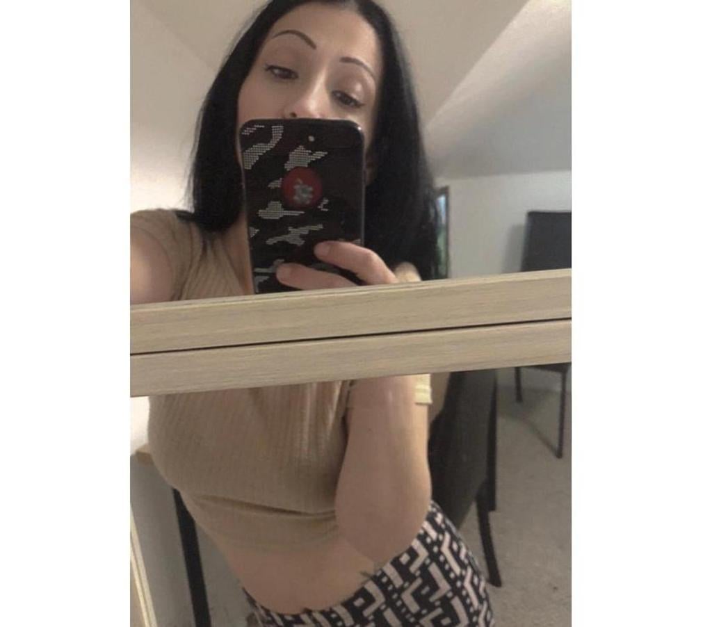 Escorts West London Ealing Broadway - West London - Photos for Laura the best escort & party girl dont miss out