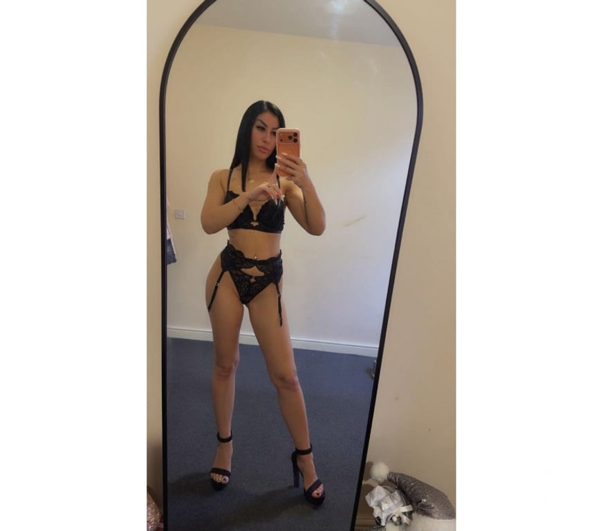 Escorts Gloucestershire Gloucester - Photos for 💥SEXY ALEXA REAL PICTURES PETITE GENUINE 💥🥵