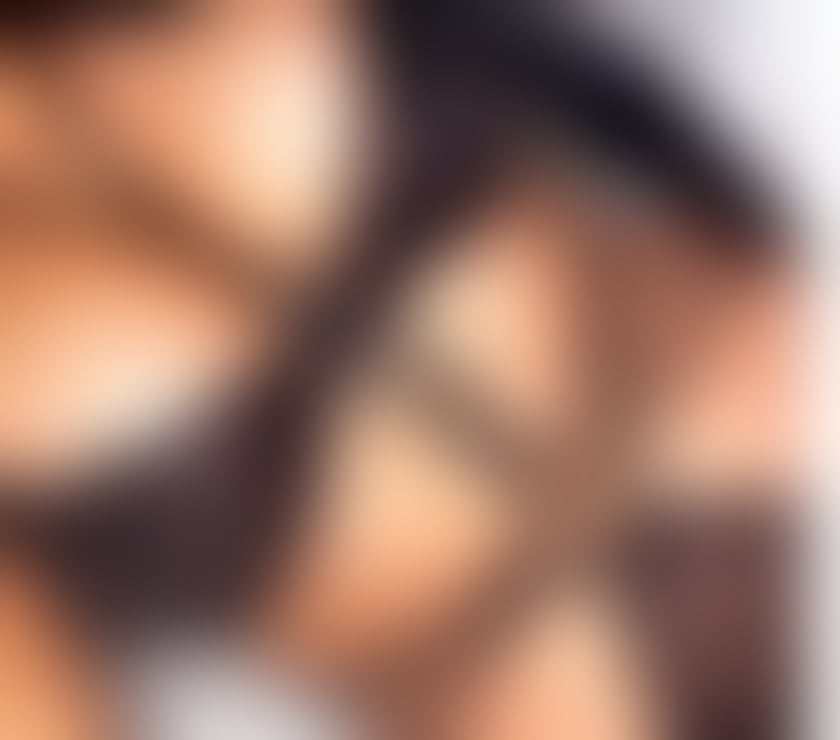 Escorts West London Hillingdon - Photos for Pakistani Amber Khan Model