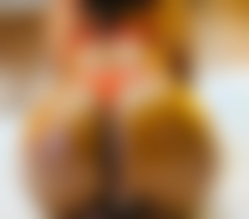 Escorts East India East London - Photos for BigBooty-Lightskin