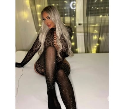 Escorts and Massages Reading Town Centre Reading - Photos for Sweet but naughty new blondie🥵videocall verification!