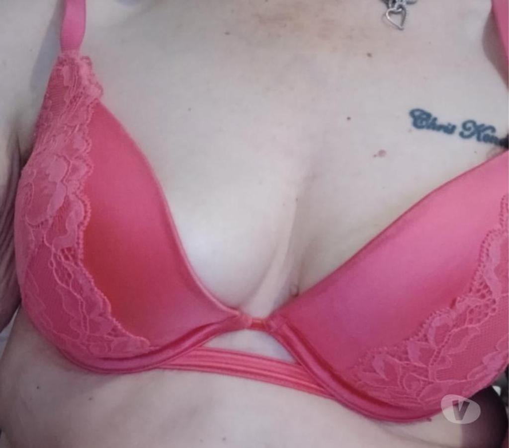 Escorts West Midlands Birmingham - Photos for SEXY 47 YR OLD MILF who will blow your mind