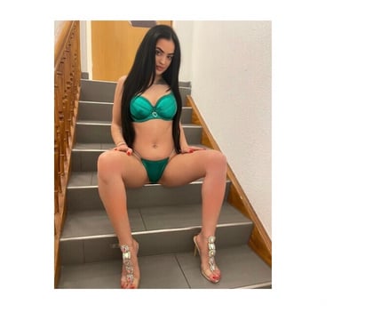 Escorts Dewsbury Kirklees - Photos for Regina best service in town