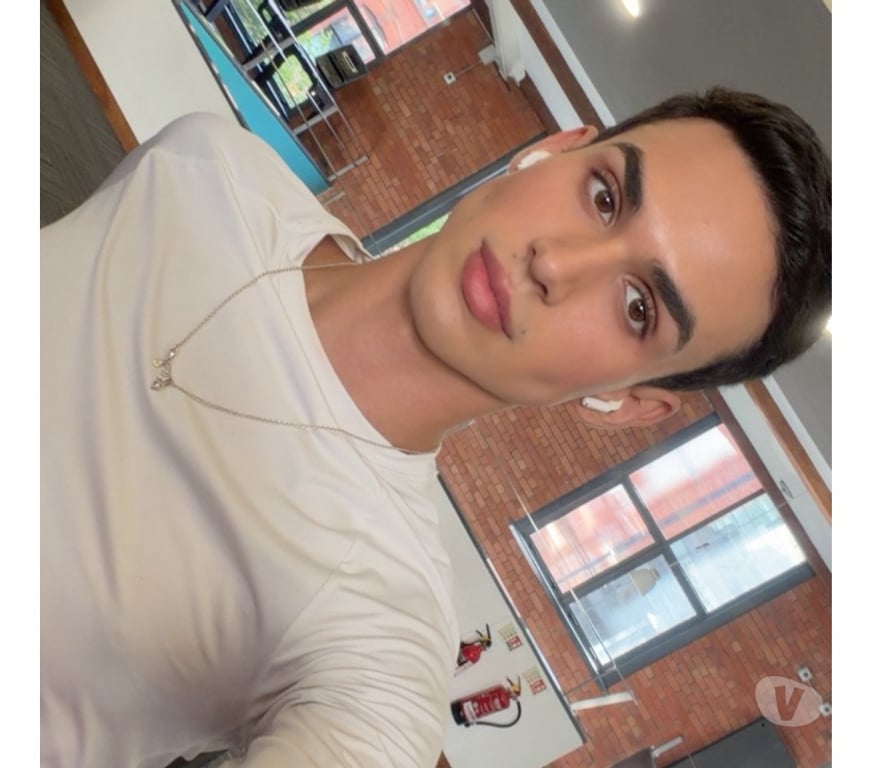  Gay massage East London Canary Wharf - East London - Photos for Pedro Young hot bottom 🍑🔥