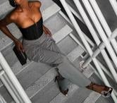 NEW PETITE EBONY, INDEPENDENT AND GORGEOUS