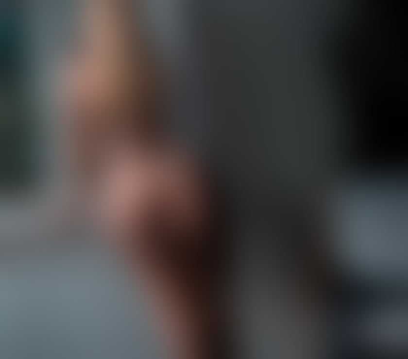 Escorts Standish Wigan - Photos for Laura im english in Newton le willows Close to Warrington