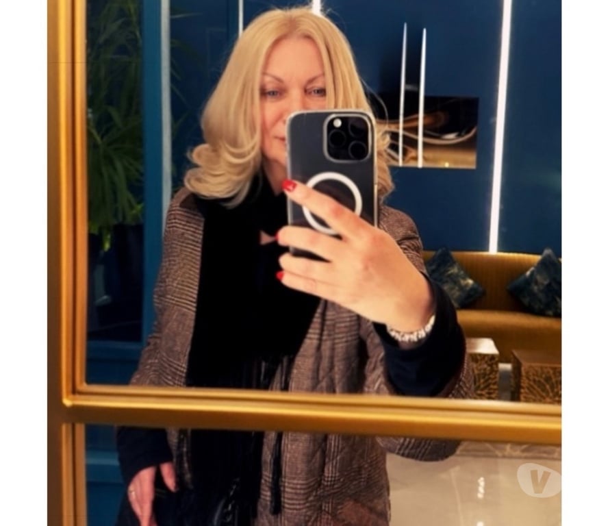 Escorts Central London Aldgate - Central London - Photos for Mature Blonde & Busty