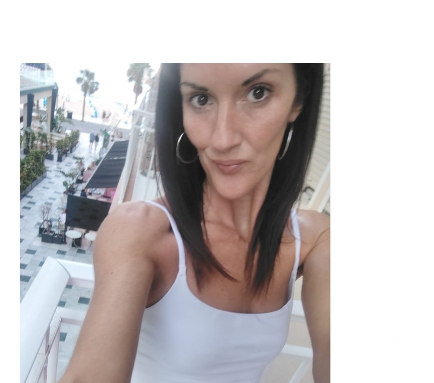 Adult Entertainment Norfolk South Norfolk - Photos for IRISH BRUNETTE!! READY FOR VID CALLS 07716543249 x