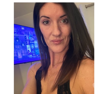 Adult Entertainment Bedingham South Norfolk - Photos for IRISH BRUNETTE!! READY FOR VID CALLS 07716543249 x