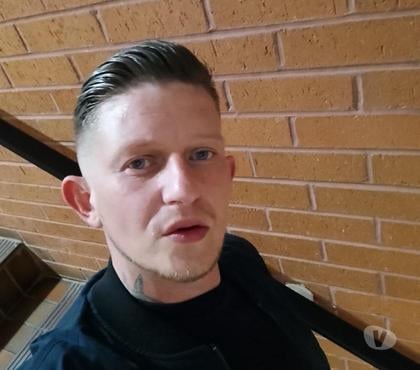 Gay escorts Halesowen Dudley - Photos for Massage one to one