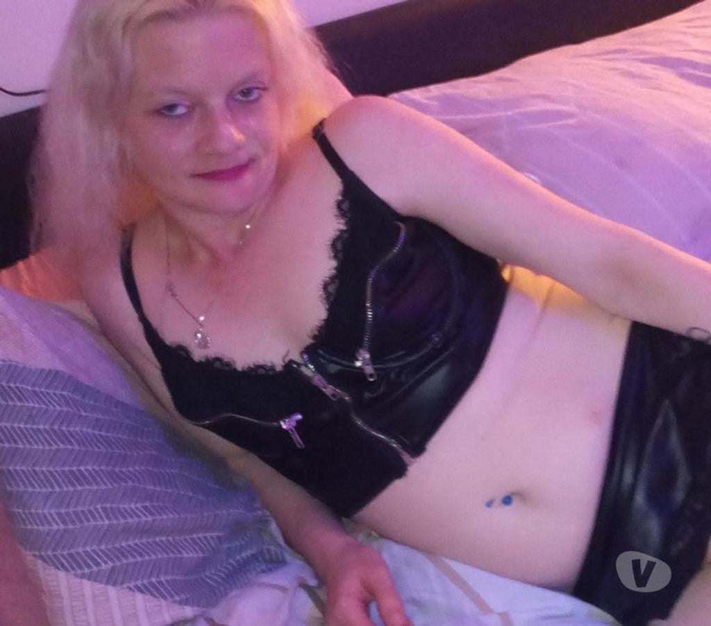 Escorts West Yorkshire Kirklees - Photos for SMALL BLONDE GIRL 30