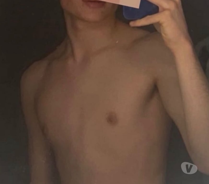 Gay massage West Yorkshire Leeds - Photos for 21 student twink