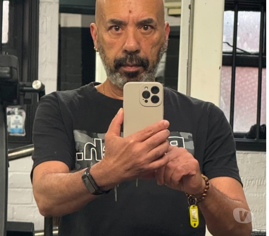 Gay Dating Lincolnshire South Holland - Photos for Slim guy in Spalding seeks slim 18–35 men