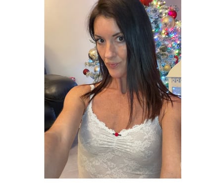 Adult Entertainment Liverpool Liverpool - Photos for IRISH PRETTY BRUNETTE.....READY FOR CALLS 07716543249