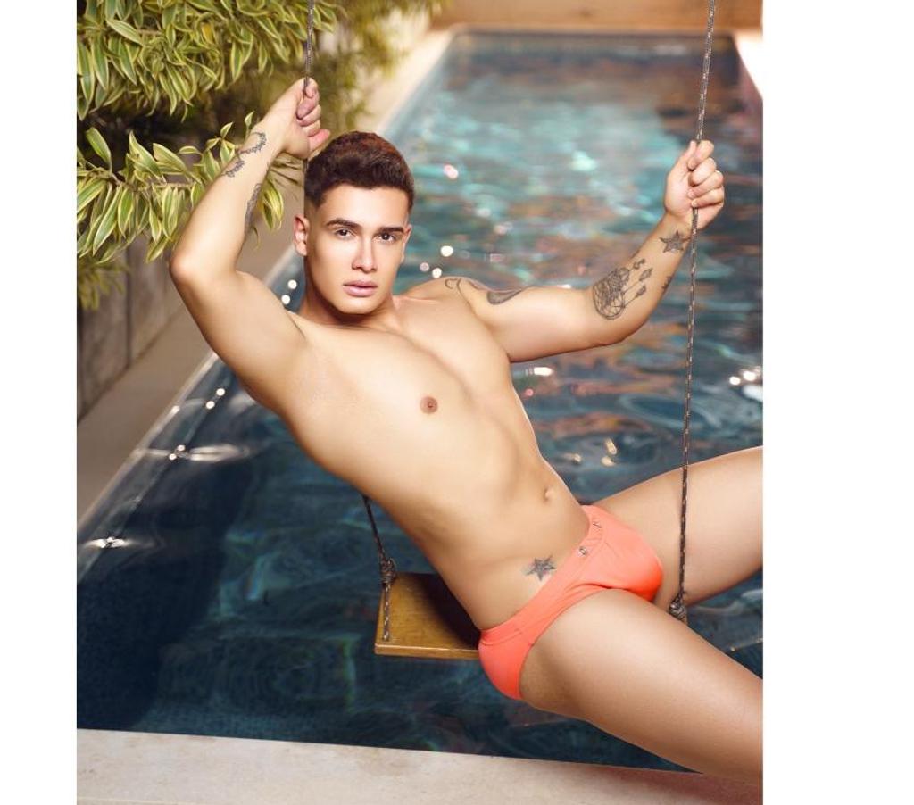  Gay massage Hampshire Portsmouth - Photos for LUKAS XXL HOT VISITING PORTSMOUTH