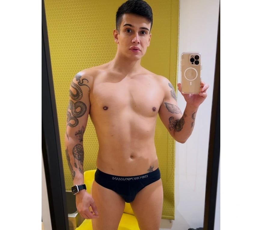  Gay massage Glasgow Glasgow City Centre - Glasgow - Photos for LUKAS XXL HOT VISITING GLASGOW THIS WEEK ONLY