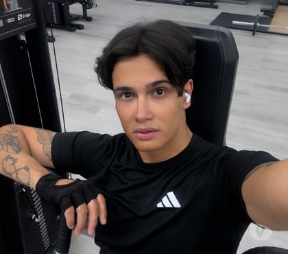  Gay massage Three Bridges Crawley - Photos for LUKAS XXL HOT VISITING IN CRAWLEY SOUTHGATE