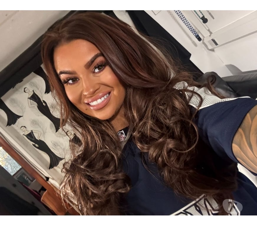 Escorts Essex Basildon - Photos for Essex girl pocket rocket