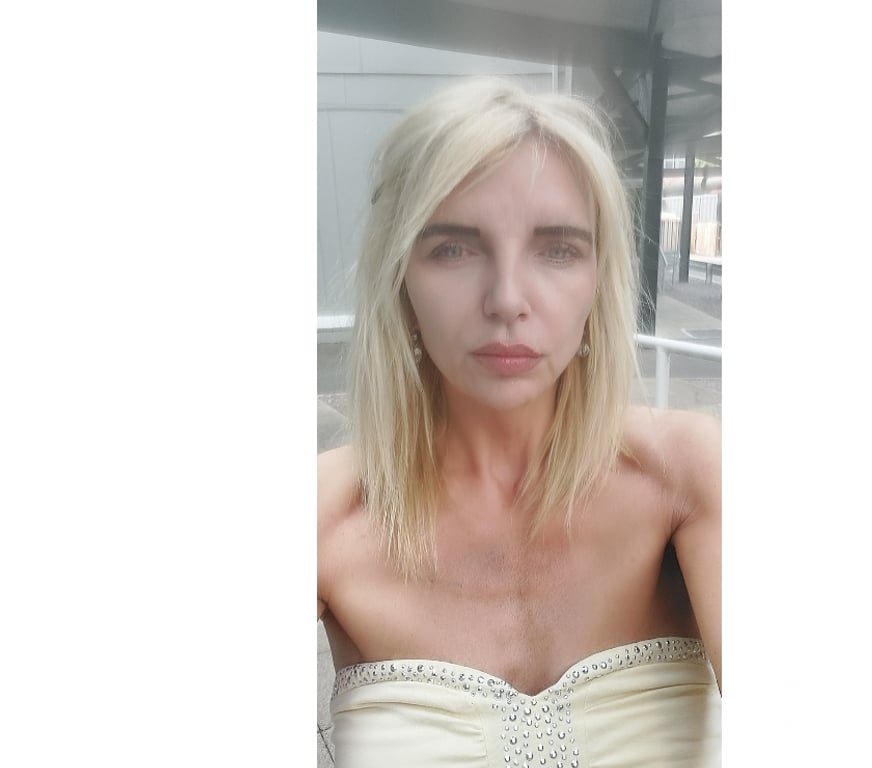 Escorts South East London Abbey Wood - South East London - Photos for Polish Rena 😘✨️Massages In london