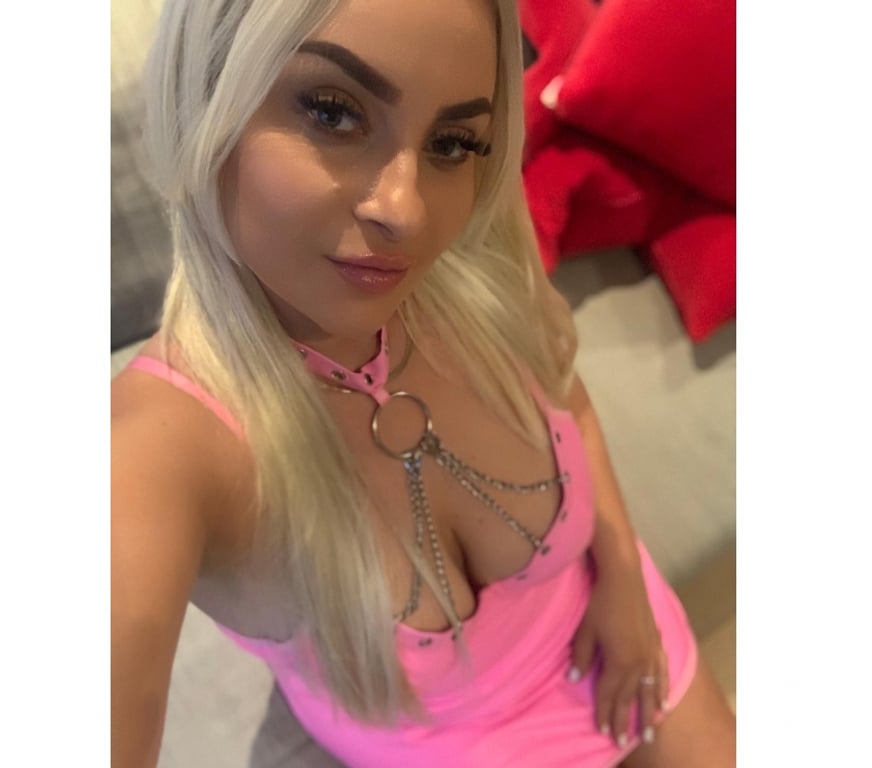 Escorts Hertfordshire Dacorum - Photos for New Girl In HEMEL Hempstead!!Ella