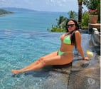 Sutton Town Centre - Sutton — 💎 Classy & Curvy Brunette in Sutton 💎