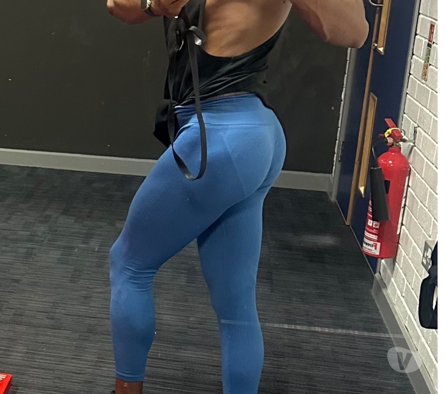 Gay massage Cardiff Fairwater - Cardiff - Photos for Fit athletic Asian