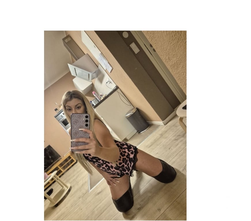 Escorts West Yorkshire Kirklees - Photos for Veronica 1 hour £80, HD15BQ