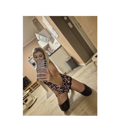 Escort Huddersfield Kirklees - Photos for Veronica 1 hour £80, HD15BQ