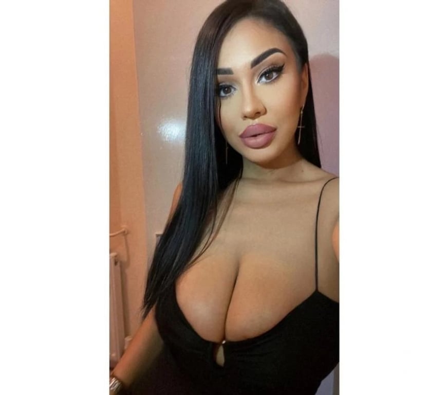 Escorts Kent Maidstone - Photos for HELLEN🔞HOT GIRL💯GENUINE PHOTOS - PARTY🍾🥂