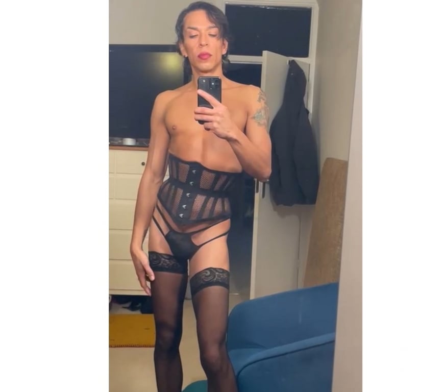  Gay massage North London Palmers Green - North London - Photos for N13 4QG. Smooth Latino BOTTOM. READ INFORMATION BELOWn