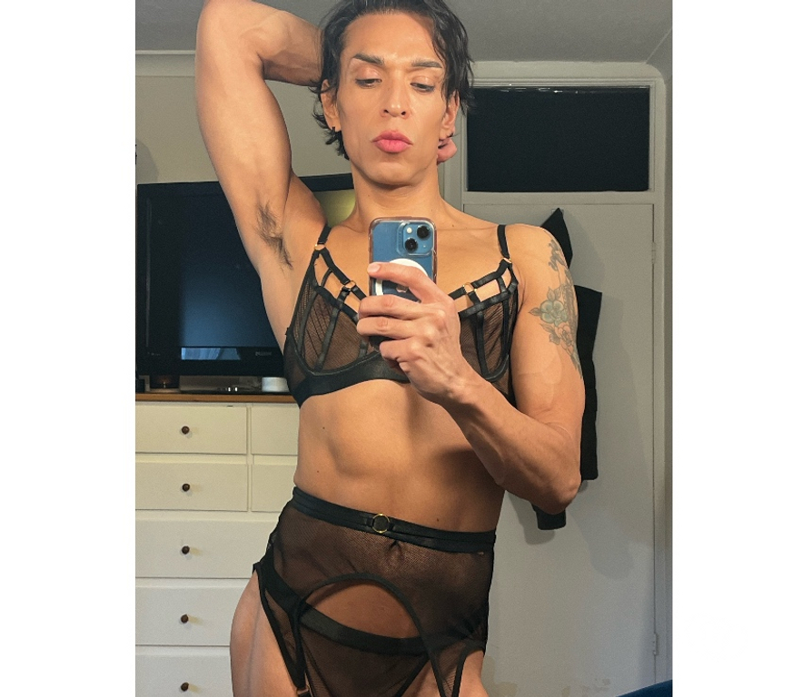  Gay massage North London Palmers Green - North London - Photos for N13 4QG. Smooth Latino BOTTOM. READ INFORMATION BELOWn