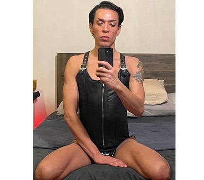 Photos for N13 4QG. Smooth Latino BOTTOM. READ INFORMATION BELOWn