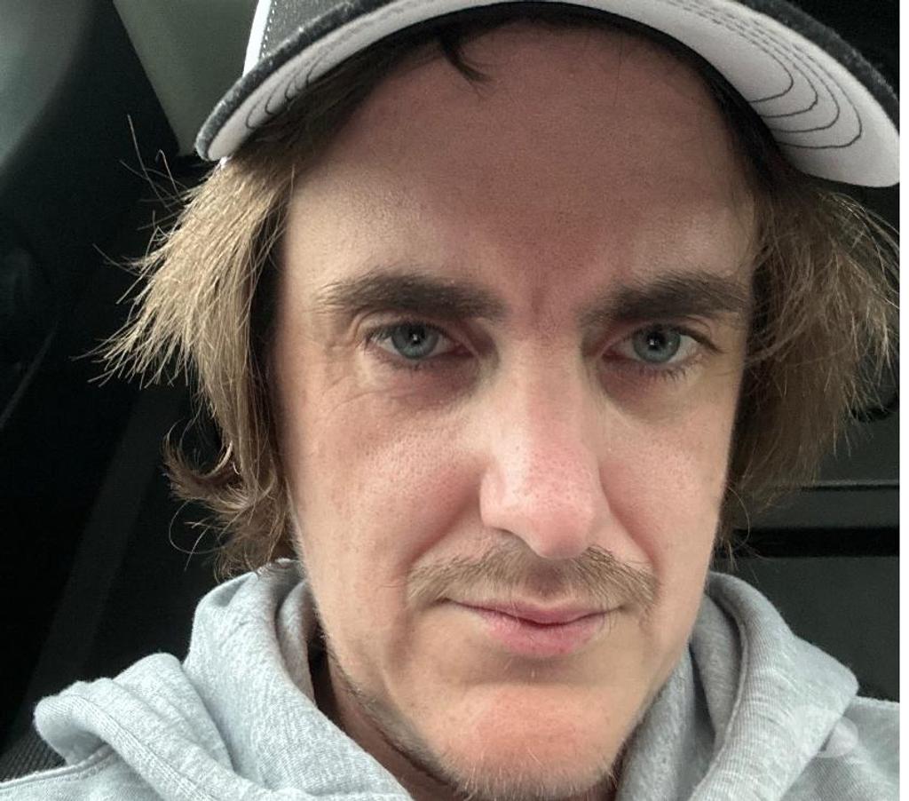 adult personals Bedfordshire Bedford - Photos for Discrete fun wanted