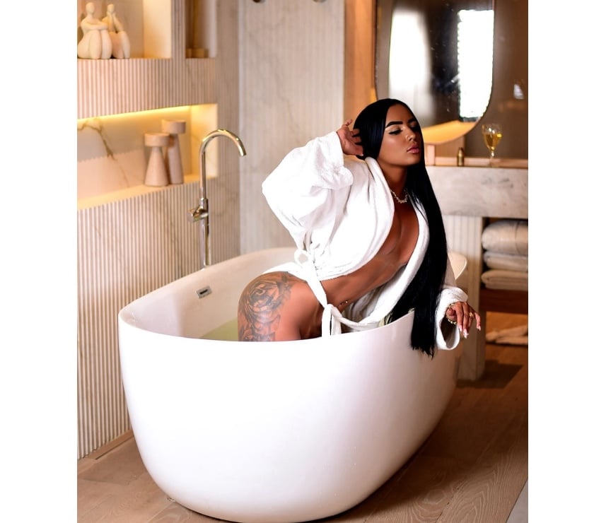 Escorts South West London Norbury - South West London - Photos for Party Girl in Norbury, Streatham…24h