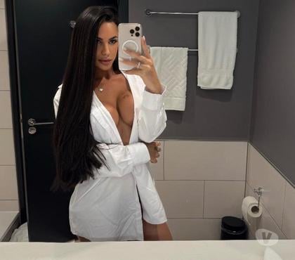 Photos for Stunning Brazilian TS model!! FIRST CLASS CAROL MATOS