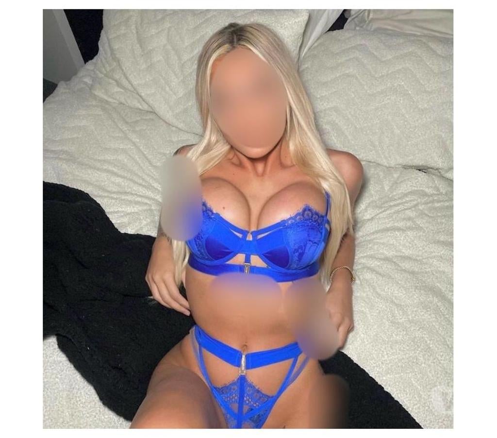 Escorts Merseyside Liverpool - Photos for SCOUSE DUOS - LIVERPOOL BADDIES🔥