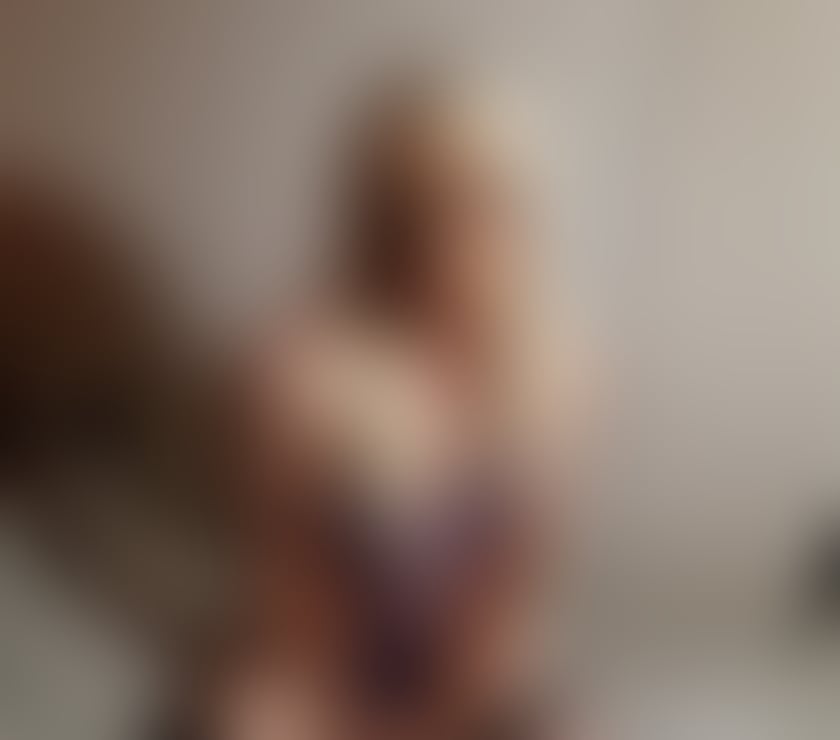 Transsexual Larkhall South Lanarkshire - Photos for Your Fantasy CD