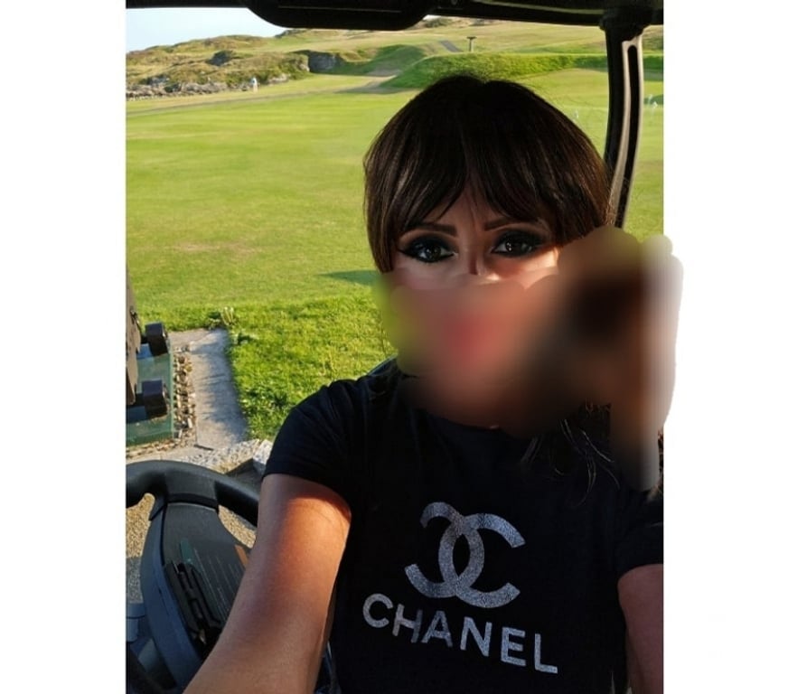 Escorts Belfast Malone - Belfast - Photos for Irish Trolley Dolly..