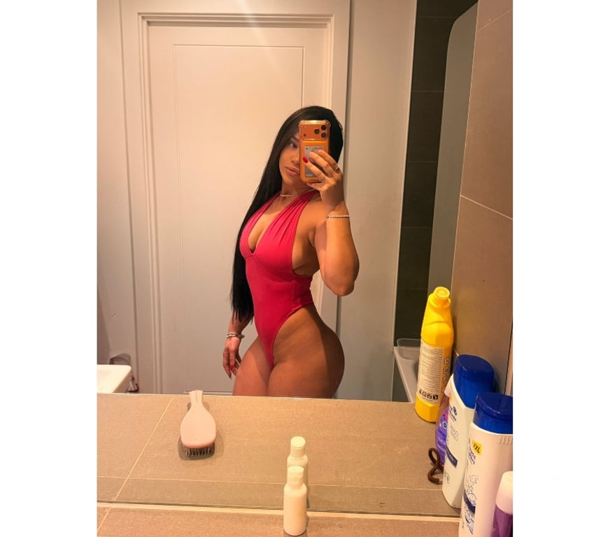 Escorts South West London Streatham - South West London - Photos for New New in Streatham 24 7, queen OWO 🫦🇧🇷