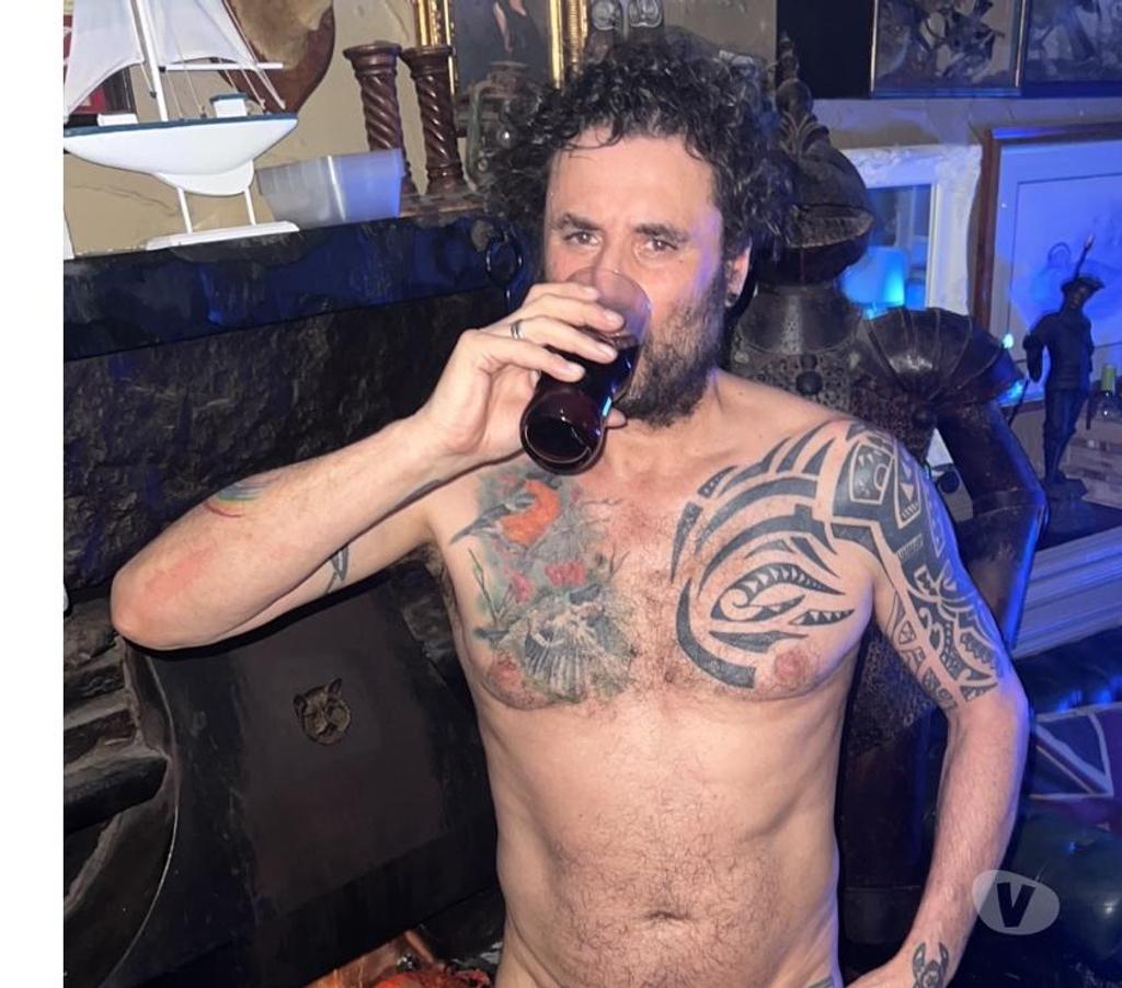 Escorts North Yorkshire Stokesley Business Park - North Yorkshire - Photos for gent can accommodate