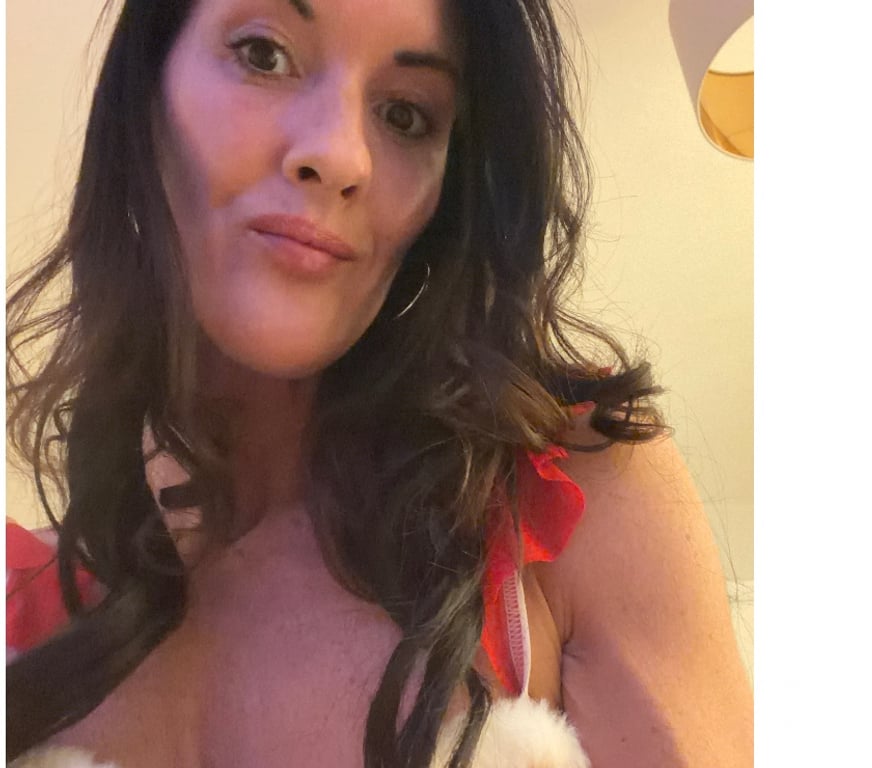 Adult Entertainment West Midlands Wolverhampton - Photos for PRETTY IRISH GIRL READY FOR CALLS 07716543249