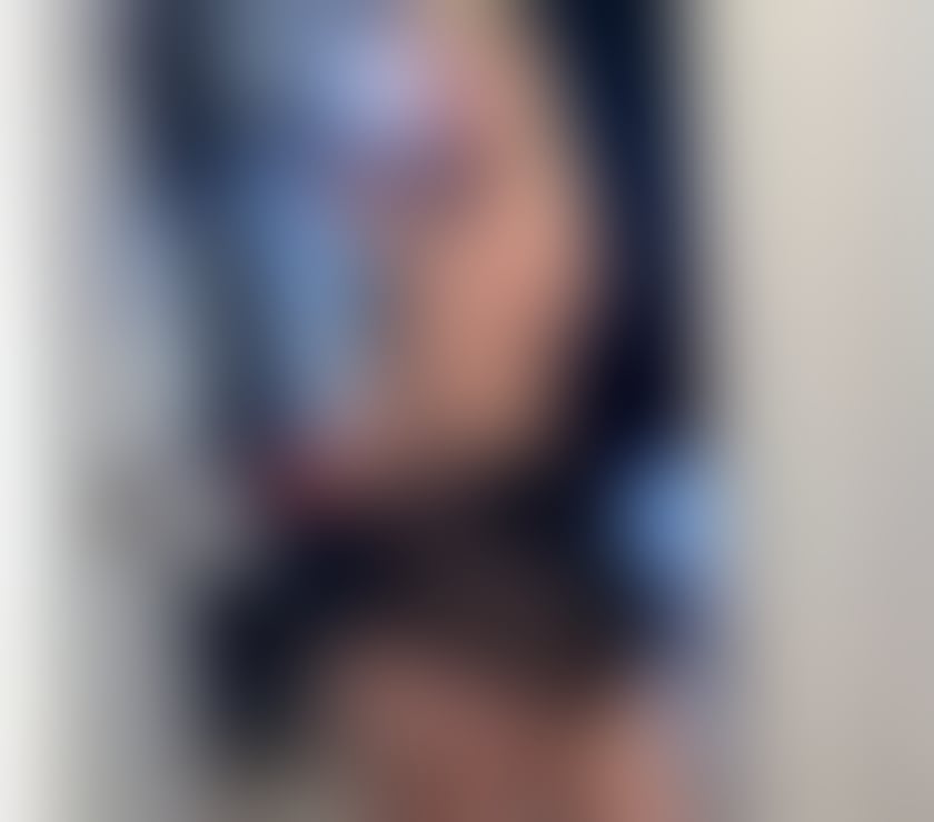Escorts Bradford City Centre Bradford - Photos for 💋Karina💋PARTY GIRL 🥃FUUL SERVICE 💯