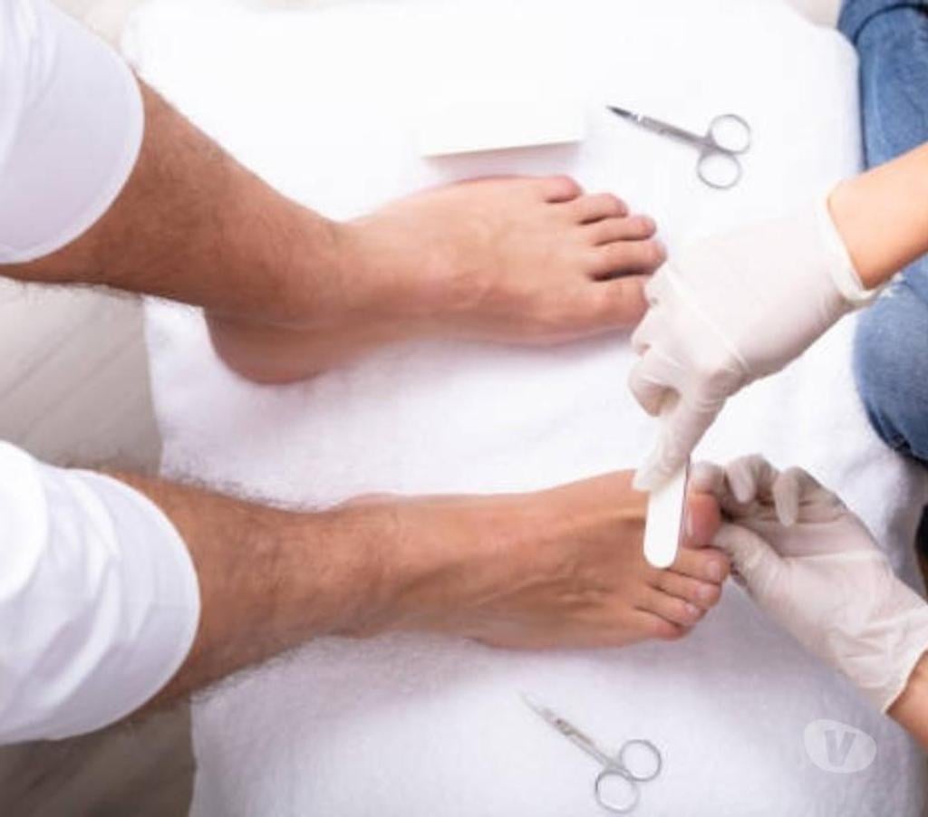 Full body massage Essex Southend-on-Sea - Photos for Massage foot pedicure in Westcliff on sea SS0