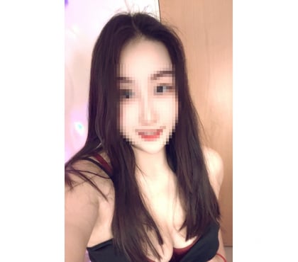 Escorts Ocean Village Southampton - Photos for SO14 Oriental Abby here for a week *real photo*
