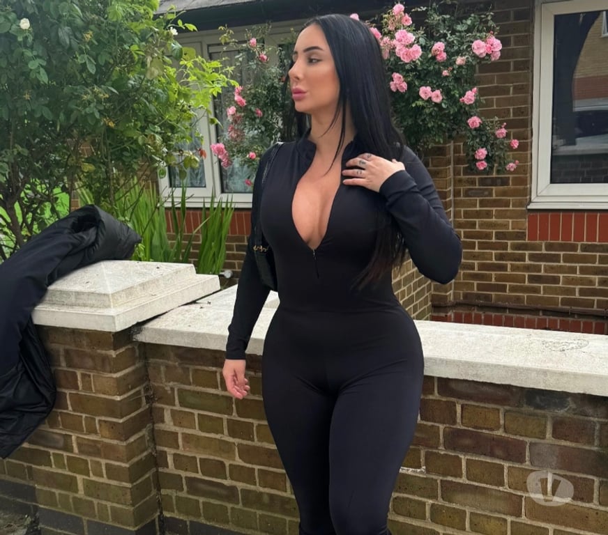 Escorts West Midlands Coventry - Photos for Luna latin girl 🇧🇷❤️‍🔥