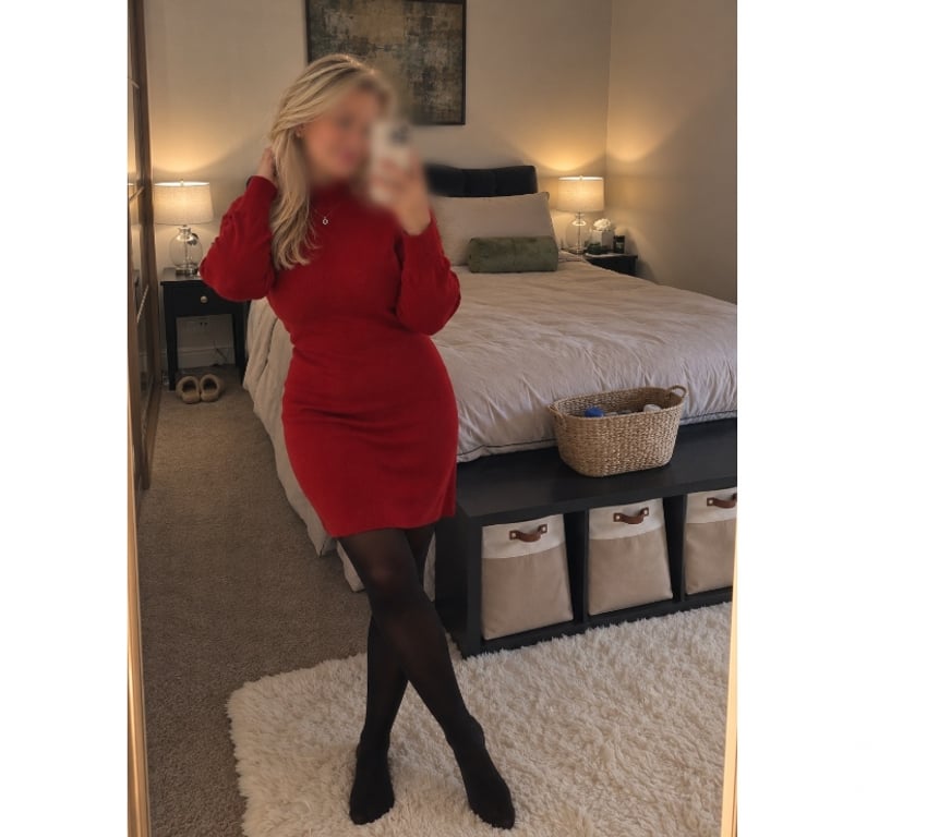 Adult Entertainment Central London Kensington and Chelsea - Photos for Elegant Blonde MILF | Soft Voice GFE - 07442356545