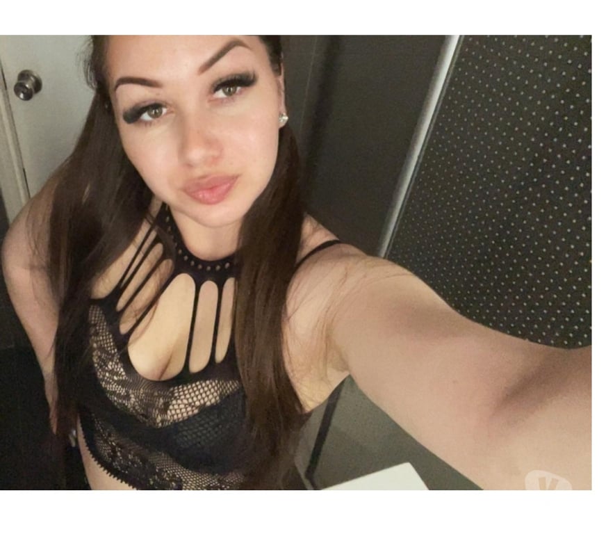 Escorts South West London Kingston upon Thames - Photos for 100y% REAL 🫦 OWO and FK Kiss💦 Im on WhatsApp
