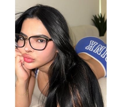 Escorts and Massages Dunfermline Fife - Photos for Sara for you girls beautiful 😍