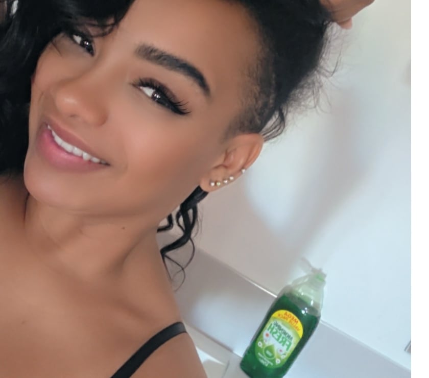  Escorts Rochester Medway - Kent - Photos for Party Girl 247 fluent English Best Hospitality ever