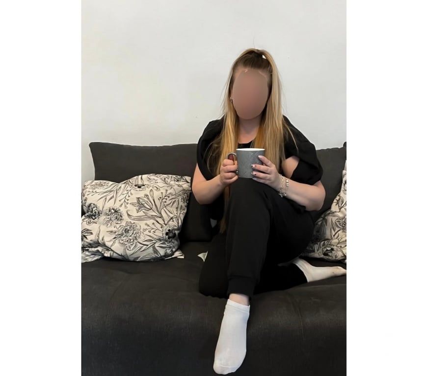 Escorts South East London Croydon - Photos for Bubbly British and Blonde😜💯